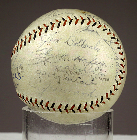 1928 World Series baseball with autographs from St. Louis Cardinals team members