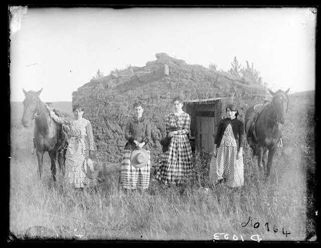 The Chrisman sisters near Goheen settlement on Lieban Creek, Custer County, Nebraska, 1886 [RG2608.PH1053]