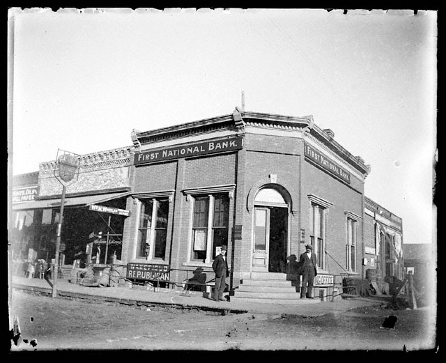The First National Bank and Wakefield Republican, about 1904 (RG5212.PH03-02) 