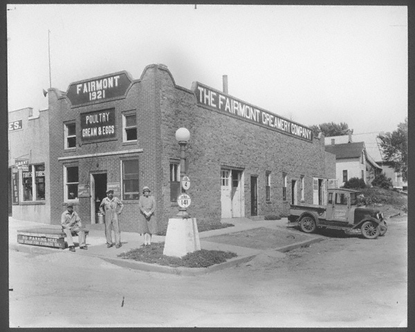  Fairmont Creamery Co., Denison, Iowa, August 1929 (RG4218.PH5-6)