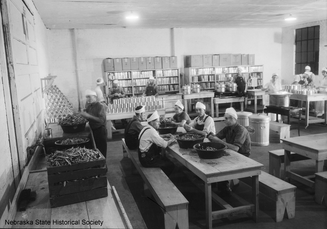 Works at the 24-hour canning center in Norfolk, Nebraska 