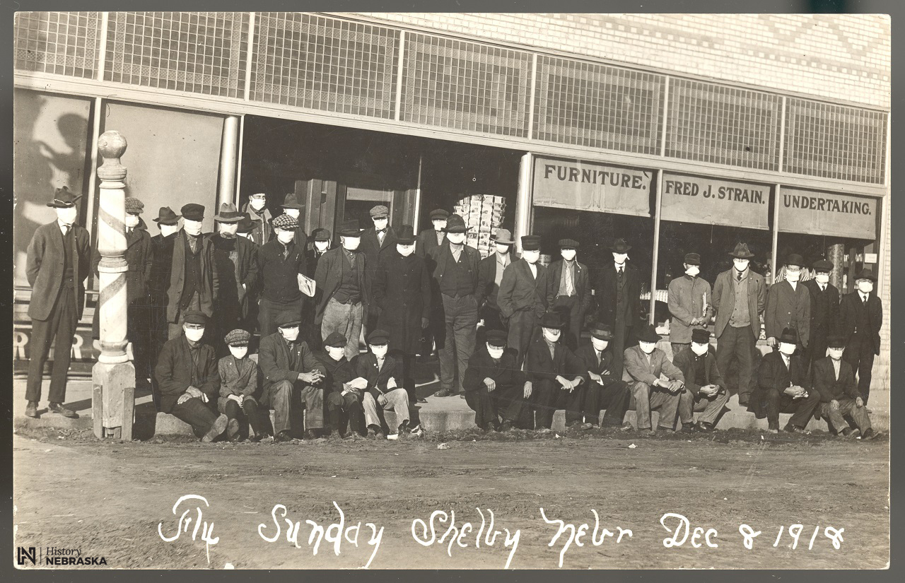 Flu Sunday, Shelby, Nebraska Dec 1918 (RG2071.PH0-000002)